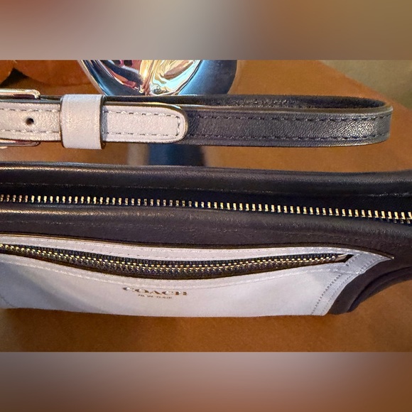 Coach Lite Blue/Navy Blue with Yellow Accents Larger Wristlet- Zippered Pouch - Picture 4 of 12